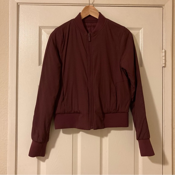 Lululemon Non-Stop Bomber - Picture 6 of 6